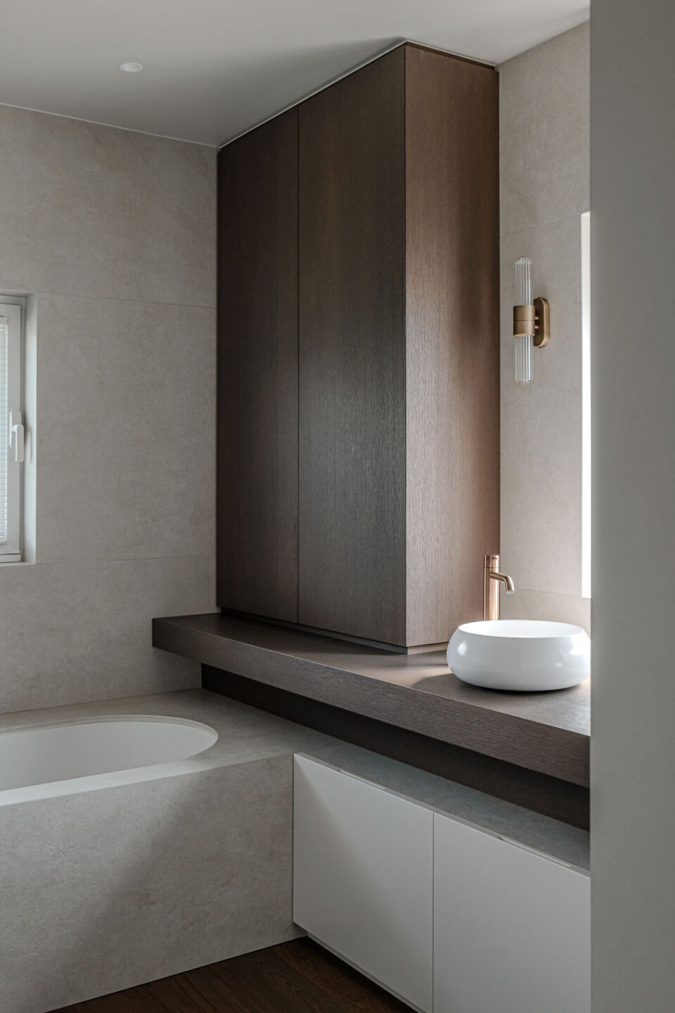 Josfien maes renovatie badkamer luxe keramisch parket interieur psm woodstoxx dupont 18